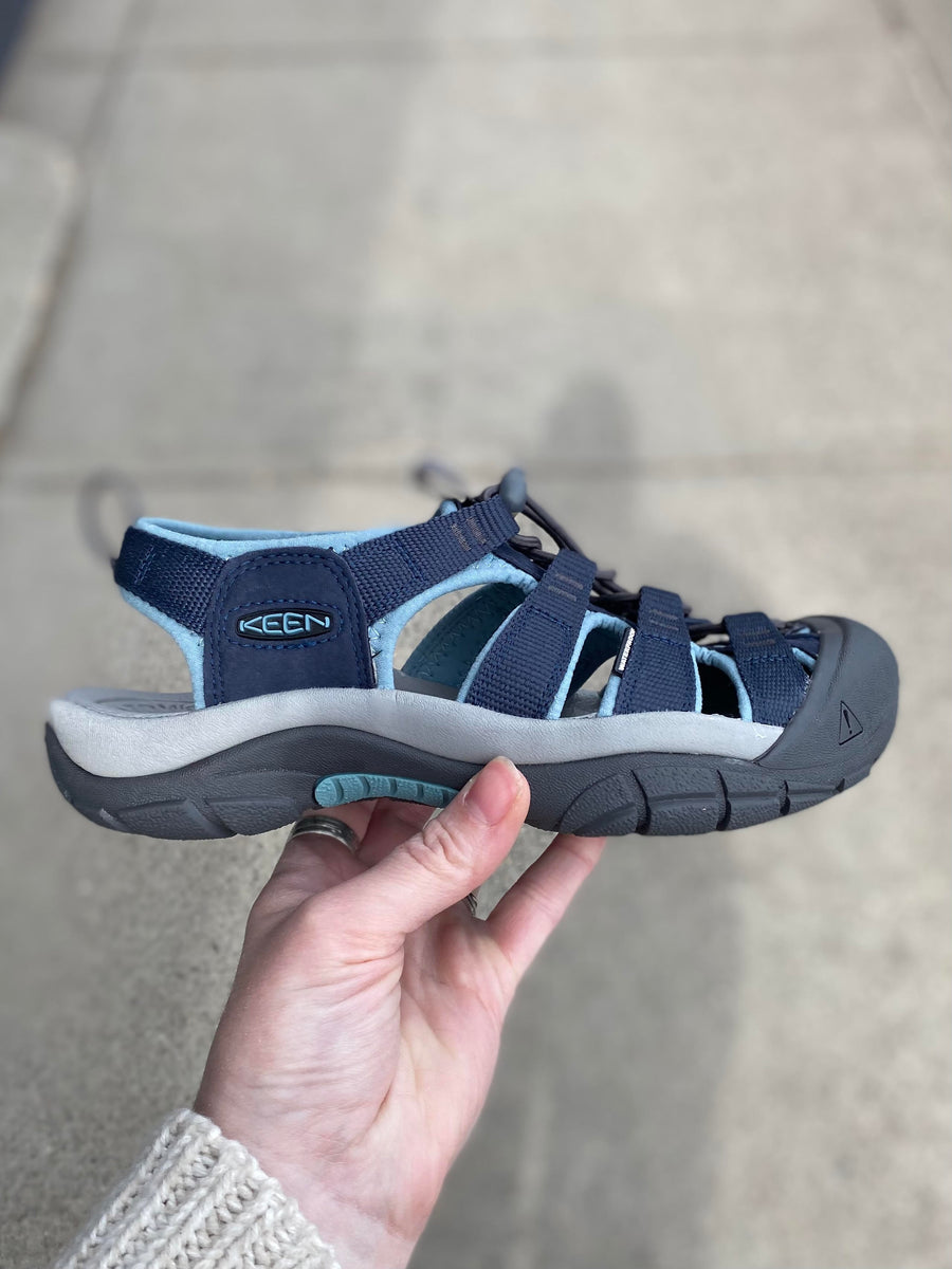 Keen Newport H2 Navy – Walk Rite Shoes - Main Image