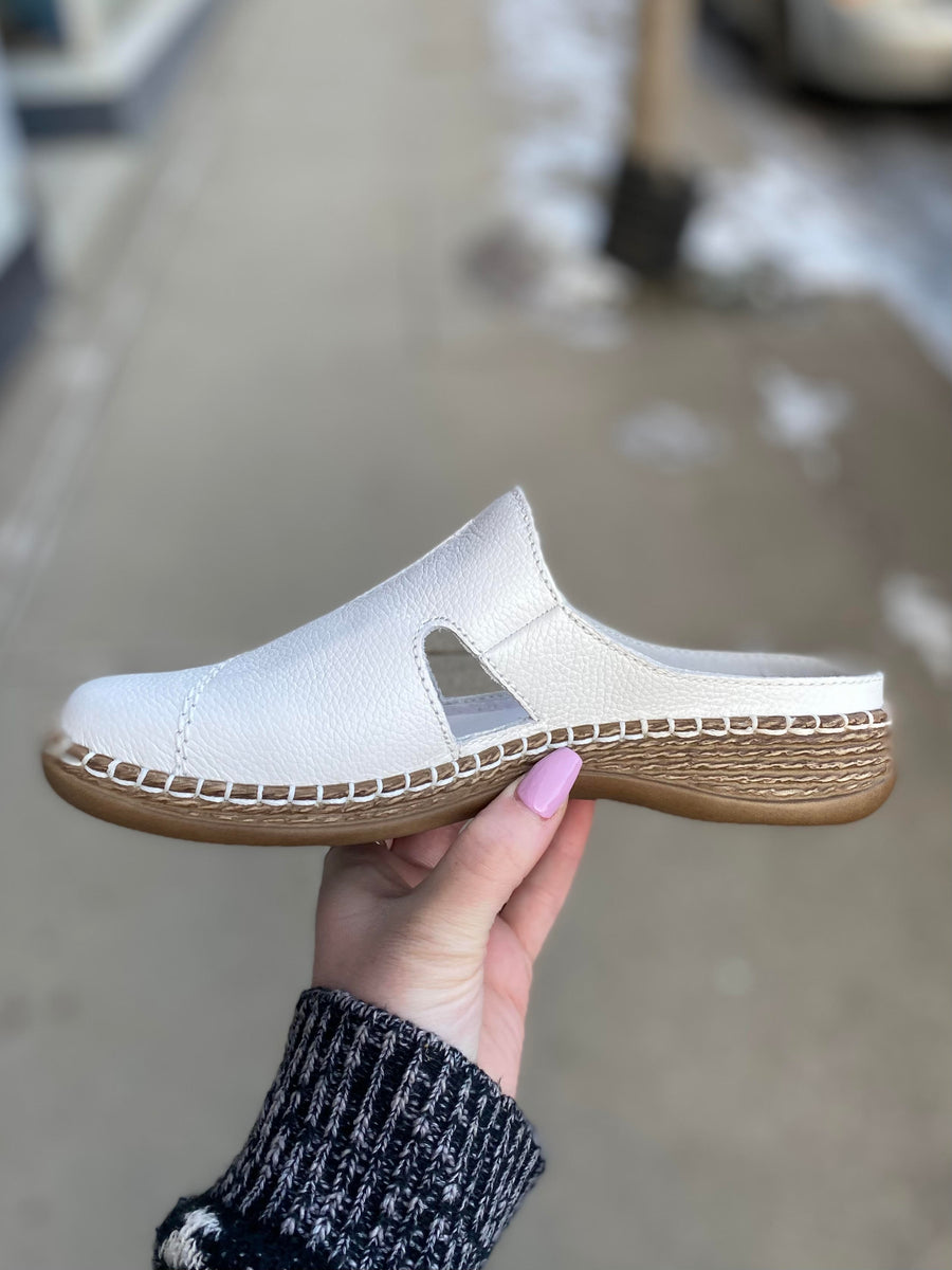 Rieker - Daisy Slide - White â Walk Rite Shoes