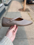 Bueno - Bev - Grey