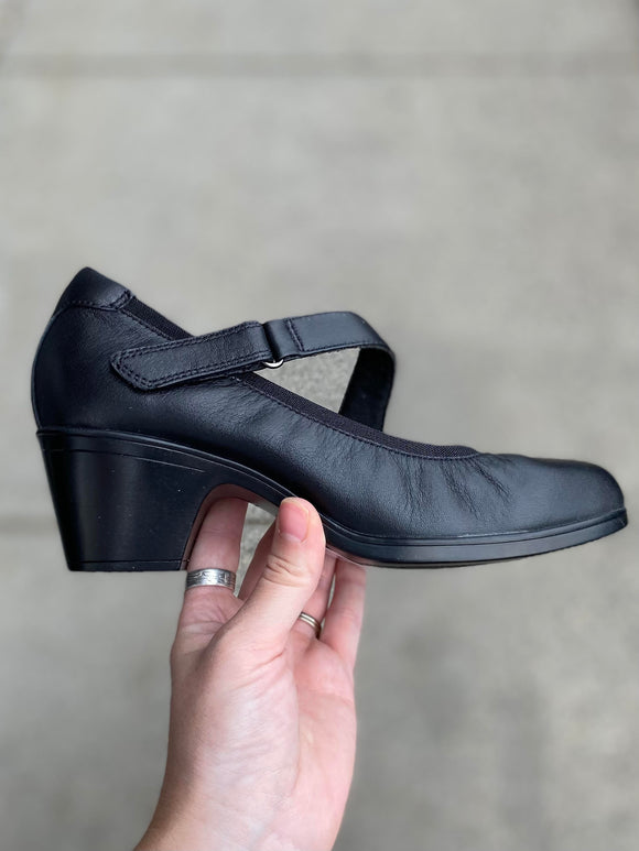 Clarks - Emily Mabel - Black