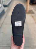 Clarks - Shaya Poppy - Black *WIDE*