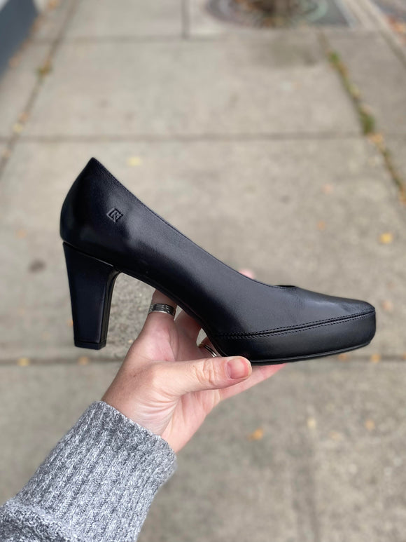 Dorking - Blesa - Black