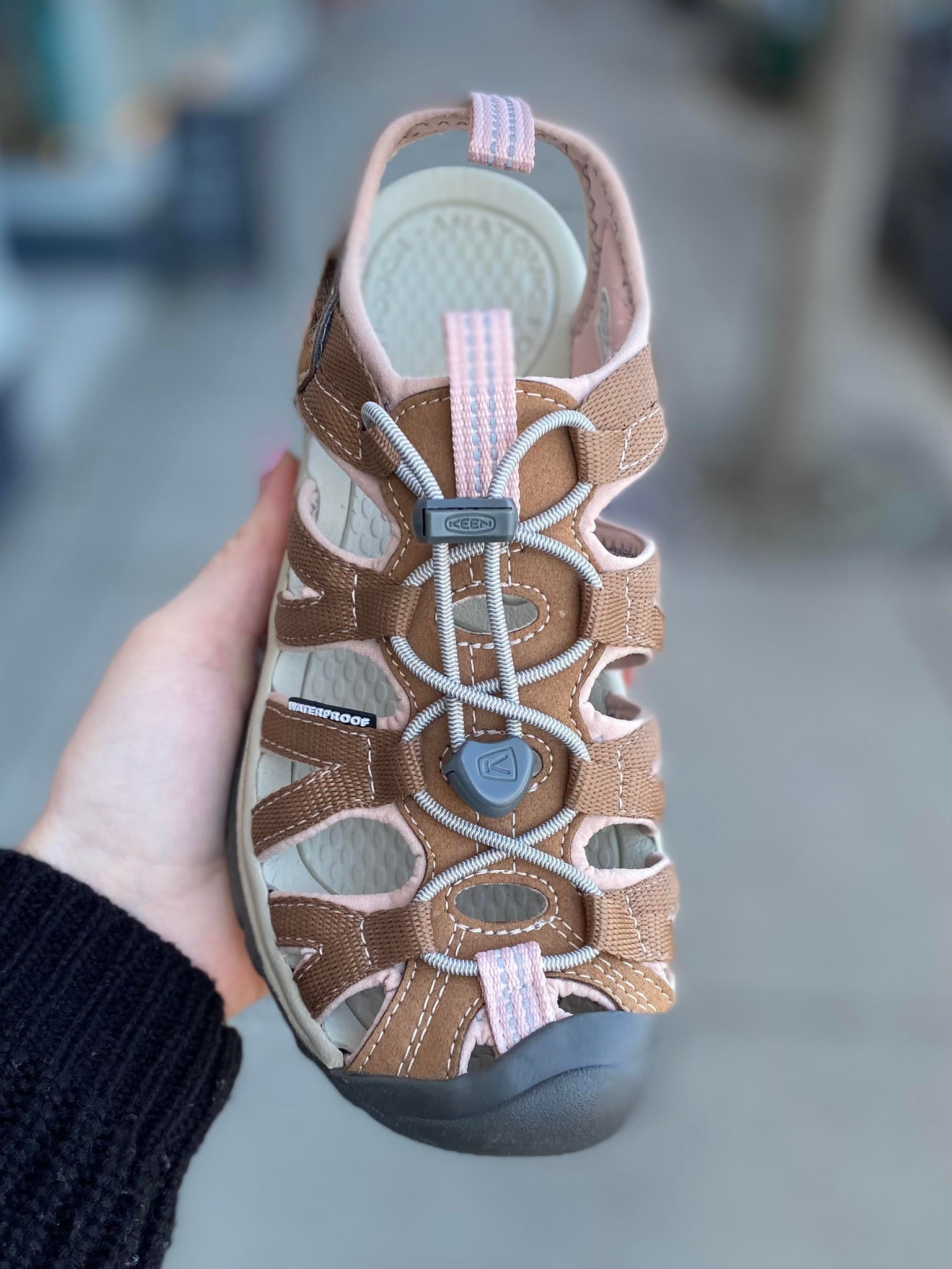 KEEN Whisper sandalen voor dames, Beaujolais/zwart, 3,5 UK KEEN Whisper sandalen voor dames, Beaujolais/zwart, 3,5 UK