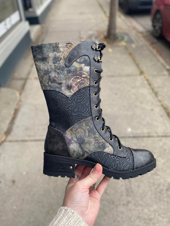 Laura Vita - A2 53U85 - Black