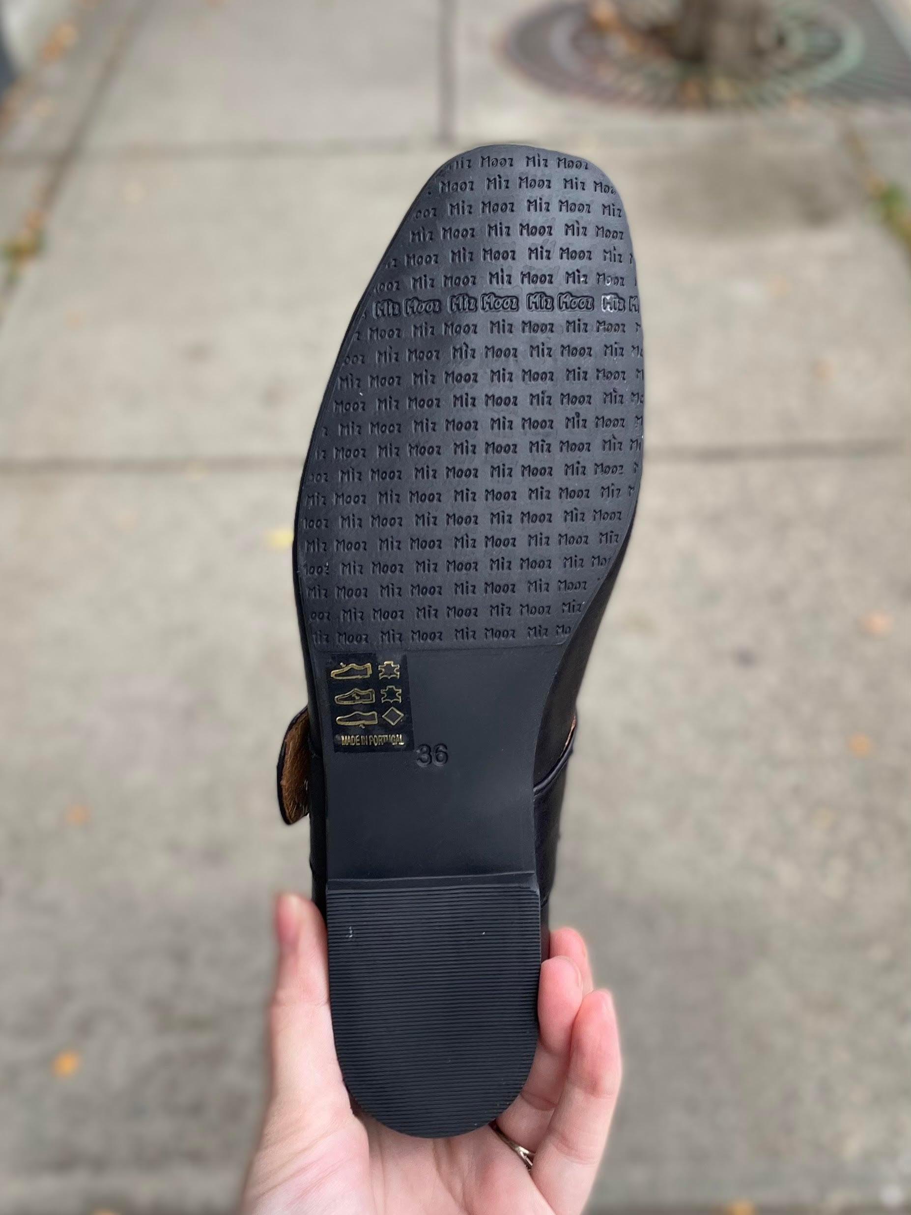 Miz Mooz - Zephyr - Black – Walk Rite Shoes