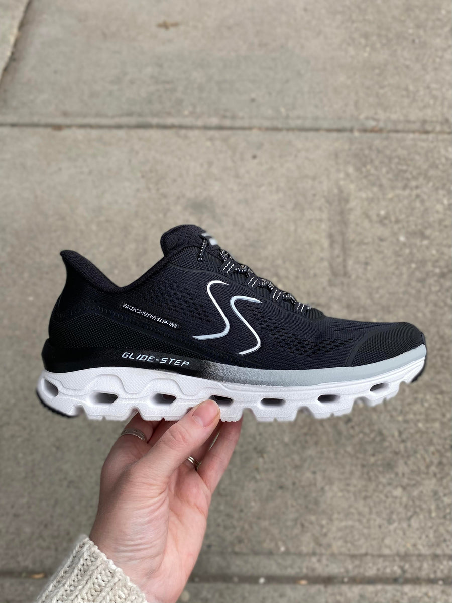 Skechers - Glide Step - Black – Walk Rite Shoes