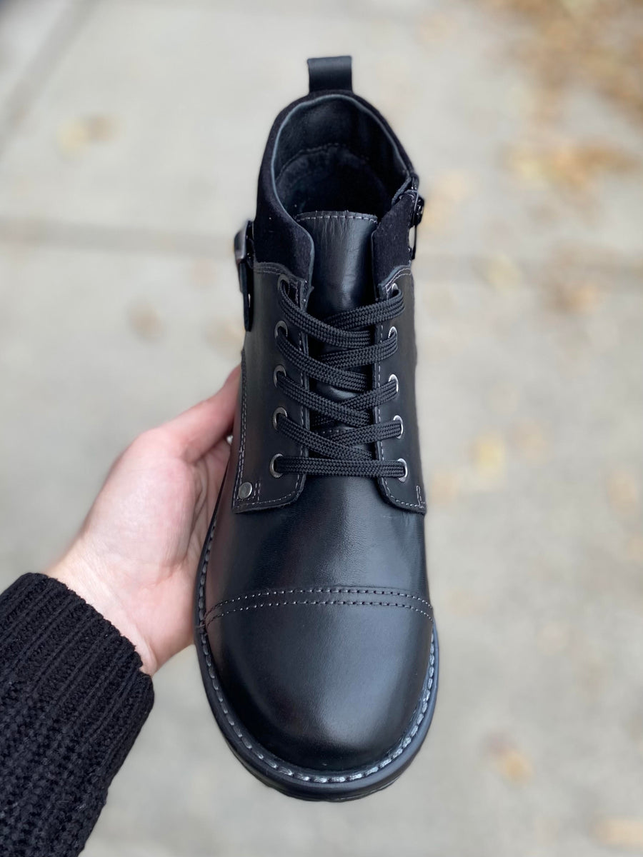 Taos - Mini Crave - Black – Walk Rite Shoes