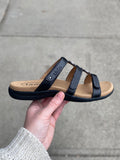Taos - Prize 4 - Black
