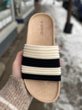 Vionic - Evie - Black & Ivory