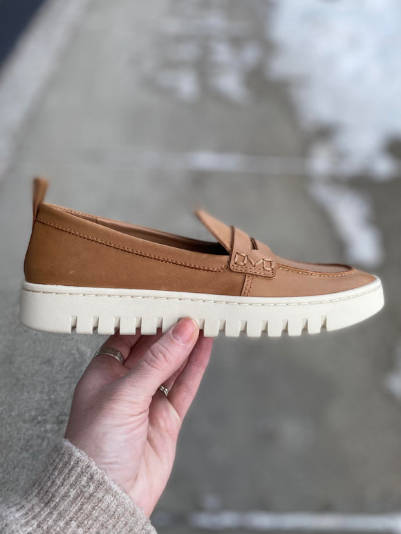 Vionic - Uptown Loafer - Camel