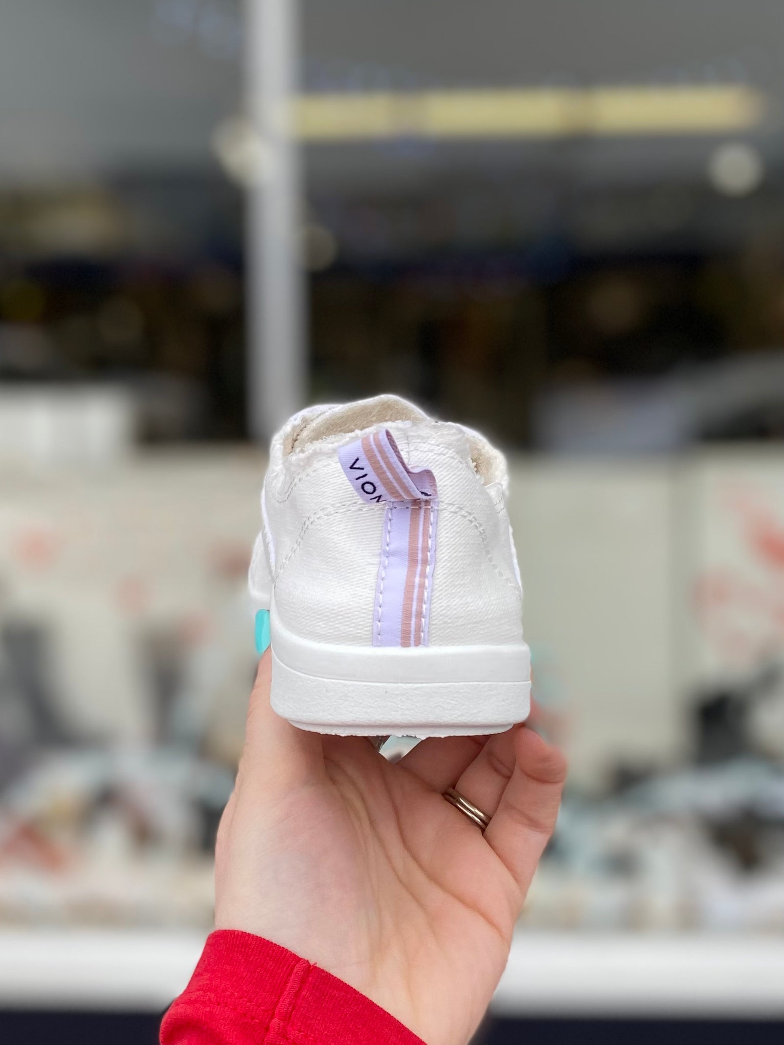 Vionic - Pismo - Cream â Walk Rite Shoes