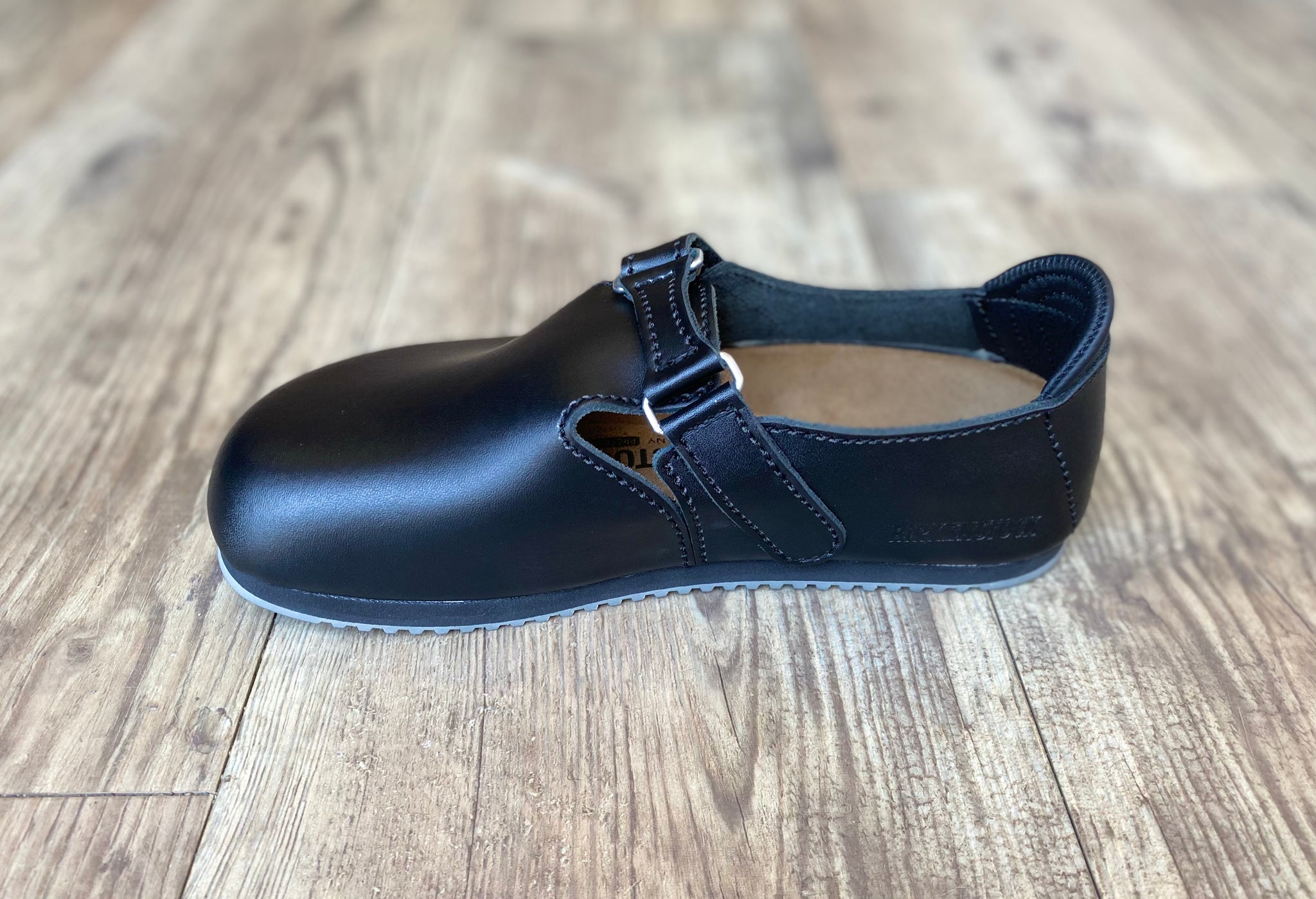 Birkenstock - Linz - Black – Walk Rite Shoes