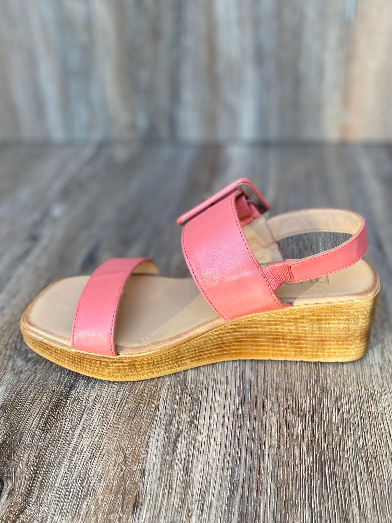 Coral colored 2024 wedge sandals